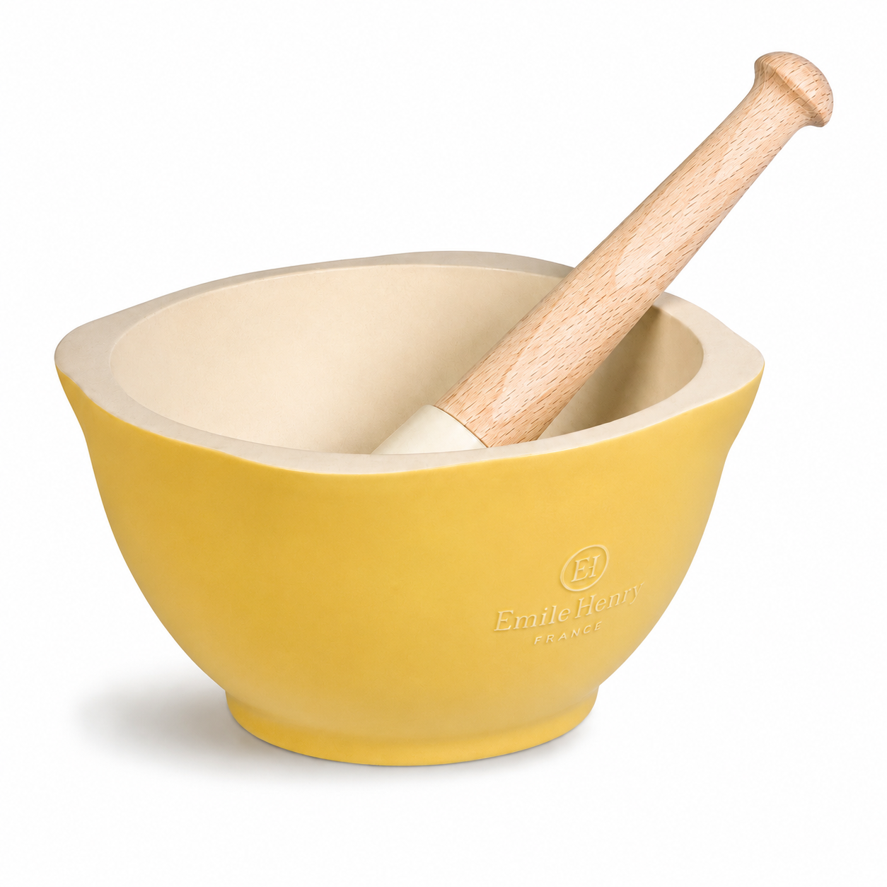 Gelber Emile Henry Keramik-Mörser mit Holzstößel, ideal zum Mahlen von Kräutern, Gewürzen und Pesto; robuste, poröse Innenseite für effizientes Zerstoßen; stilvolles Küchenzubehör aus Frankreich.