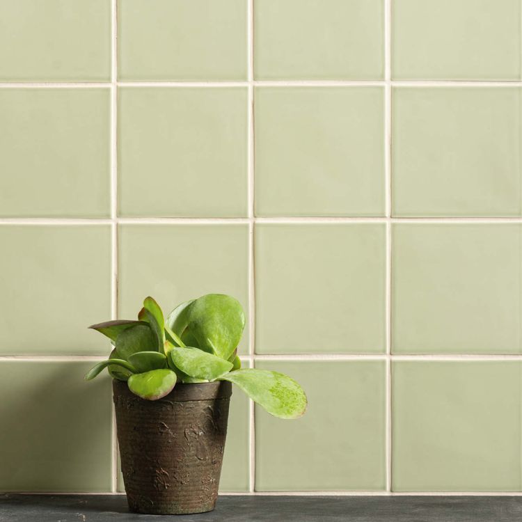 Salbeigrüne Keramikfliesen, quadratisch, glänzend