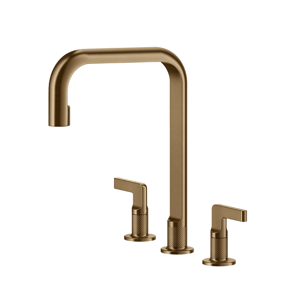 3-teilige Küchenarmatur in Gold mit hohem Auslauf