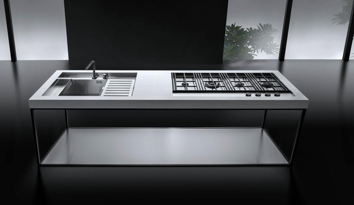 Moderne Kücheninsel aus Edelstahl mit Spüle und Gaskochfeld – minimalistisches Design für Ihre Küche Kücheninsel aus Edelstahl mit integriertem Waschbecken, Abtropffläche und vierflammigem Gaskochfeld, modernes minimalistisches Design