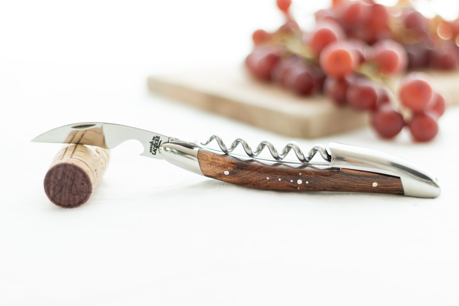 Sommelier Messer mit Griff aus Weinstock