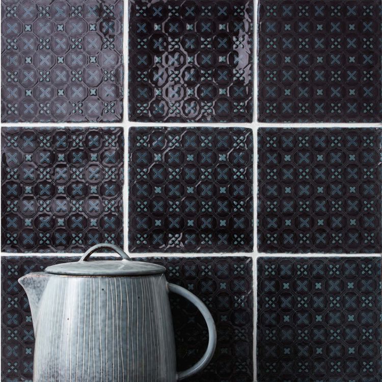 Keramikfliese mit Muster, Chateaux Ormeaux on Sloe, glänzend