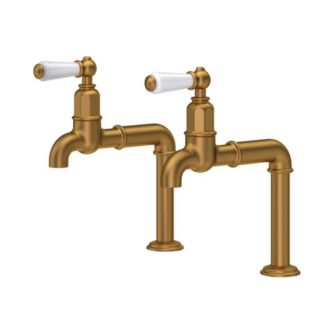 2er-Set retro Waschbecken-Standarmaturen aus massivem Messing in Gold, separate H/K-Ventile, traditionelle Form mit weißen Porzellanhebeln, für Aufsatz- oder Einbauwaschbecken