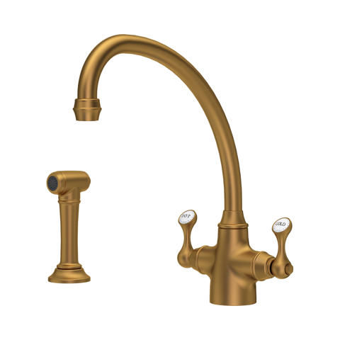 Klassische 2-Griff Küchenarmatur in Gold/Messing mit hohem Bogen-Auslauf und zusätzlicher Seitenspritzbrause für die Spüle; Hot/Cold-Bedienung