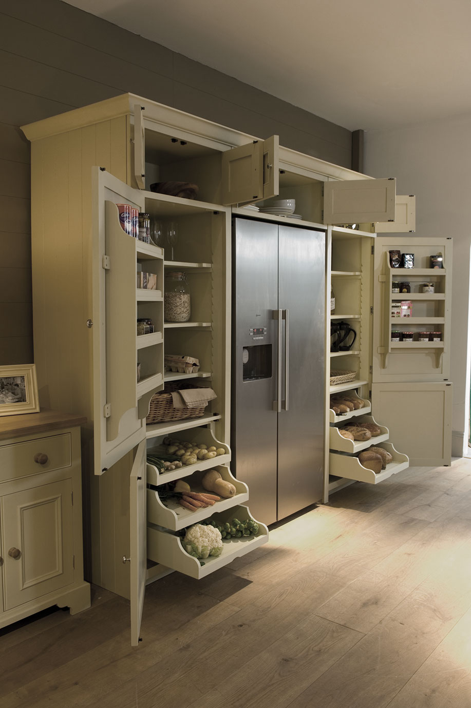 Hochschrank Larder 69cm