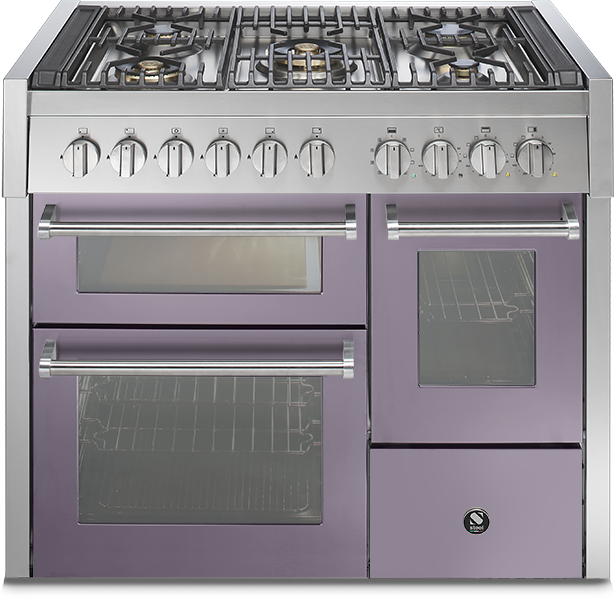 Großer Standherd mit 5 Kochfeldern und drei Backöfen in Lila und Edelstahl Modernes Kombigerät: Standherd mit fünf Gas-Kochfeldern und drei separaten Backöfen, Front in Lila und Edelstahl, geeignet für große Küchen