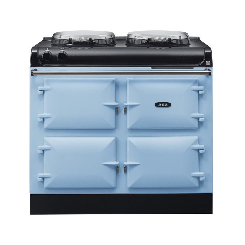 AGA Herd in Pastellblau mit vier Backofentüren und zwei Kochfeldern, klassisches Design Klassischer AGA Herd in Pastellblau mit vier Backofentüren und zwei runden Kochfeldern auf der Oberseite