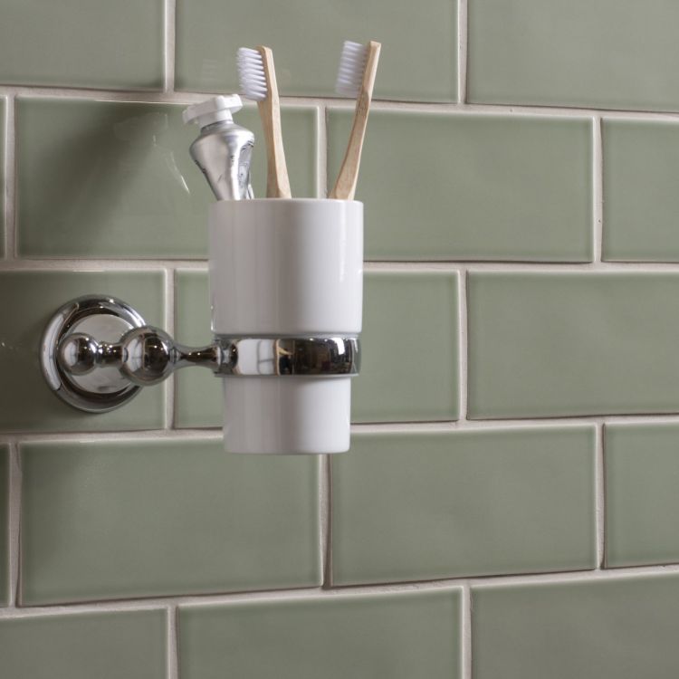 Keramik Zahnputzbecher, Wandhalter, grüne Fliesen