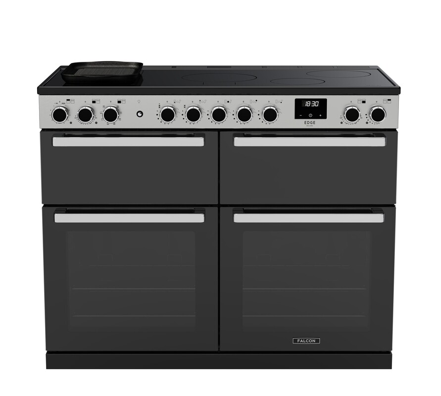 RS30265_EDDLB110EIGBLKCM-E1-Falcon Edge Deluxe 110 Induction-Slow cook-Black-Chrome-Front view-scr.jpg?ts=1751025527