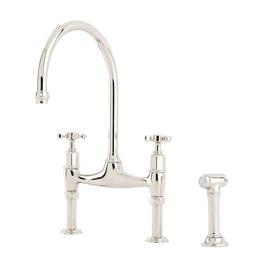 Küchenarmatur im Landhausstil mit hohem Auslauf und separatem Handbrauseaufsatz, verchromt Chromfarbene Küchenarmatur im klassischen Design mit zwei Griffen und separater Handbrause