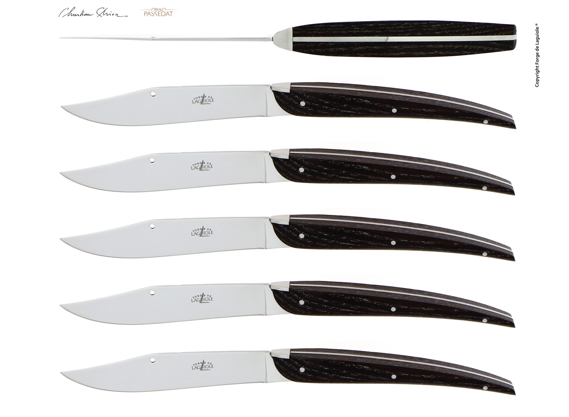 Laguiole Steakmesser Set mit Griff aus dunklem Holz, 6-teilig – hochwertiges Besteck für den Esstisch Sechs Laguiole Steakmesser mit eleganten dunklen Holzgriffen und polierten Klingen, nebeneinander angeordnet