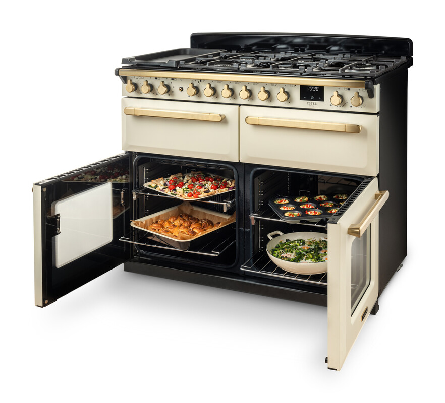 RS30239_Falcon Estel Deluxe 110 Dual Fuel-Slow cook cavity-Pale Cream-Antique Brass-Open cooekr with food-scr.jpg?ts=1749823062