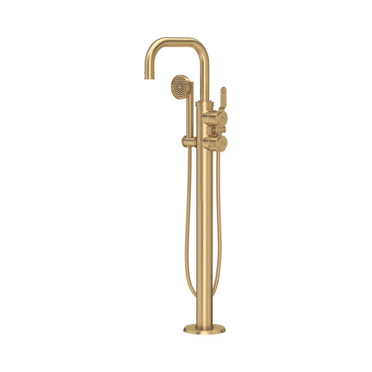 Freistehende Badewannenarmatur aus Messing, Oberfläche gebürstetes Gold, mit geschwungenem Auslauf, Handbrause und Brauseschlauch – hochwertige Standarmatur für moderne Bäder