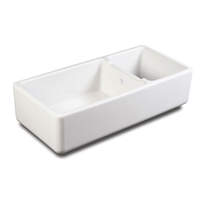 Weiße Doppelspüle aus Keramik, moderne Küchenspüle mit zwei Becken Keramik Doppelspüle in Weiß, rechteckig mit zwei Becken, ideal für moderne Küchen