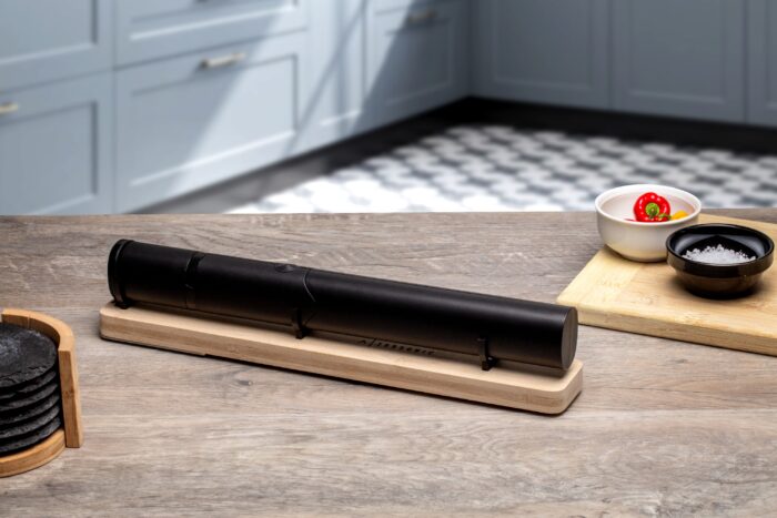 katana-stand-ultrasonic-knife-1-700x467.jpg?ts=1764063809