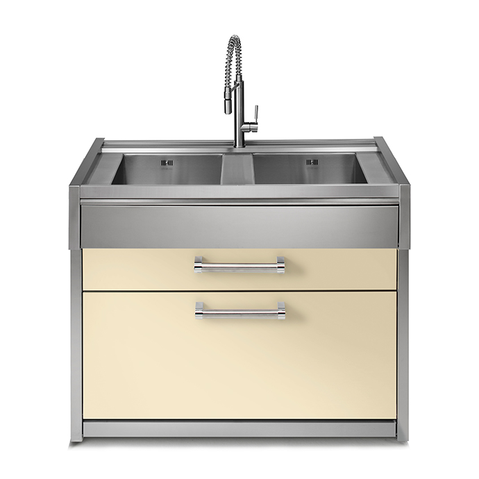 Moderne Edelstahl-Küchenspüle mit Doppelbecken und cremefarbenen Schubladen Edelstahl-Küchenspüle mit zwei Becken, cremefarbenen Fronten und moderner Armatur