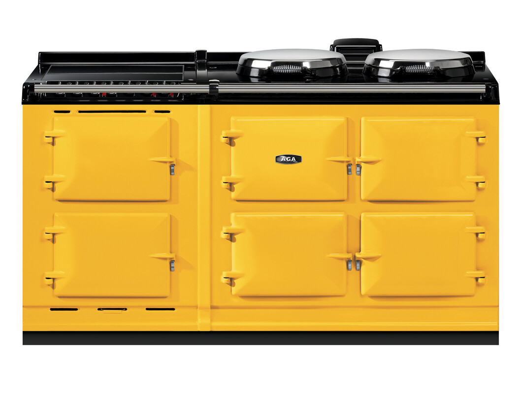 Gelber AGA Herd mit sechs Backofen-Türen und zwei Kochplatten, klassisches Design für die Küche