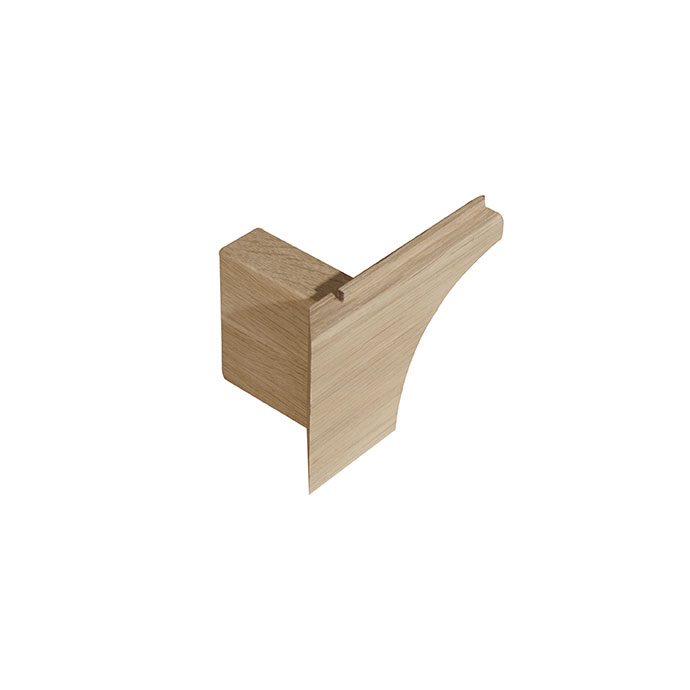 Treppenwange aus Eiche, massives Holz, passend für moderne Treppenanlagen Seitliche Ansicht einer Treppenwange aus massiver Eiche für den Treppenbau